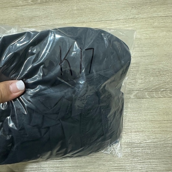 Zyia Active Safari Brilliant Black and White Unpadded Sports Bra Size M - Picture 4 of 5